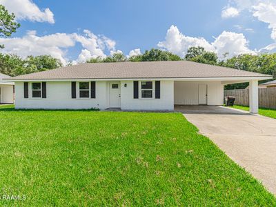 215 Driftwood St