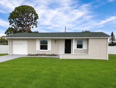 670 Blue Ln