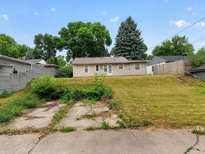 3724 N 61st STREET