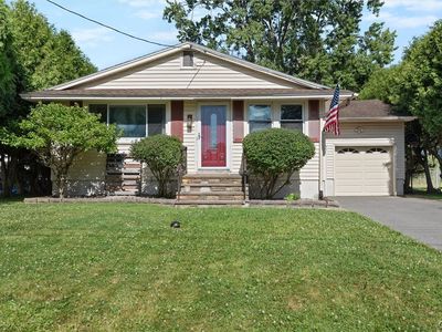 107 Glenwood Dr S