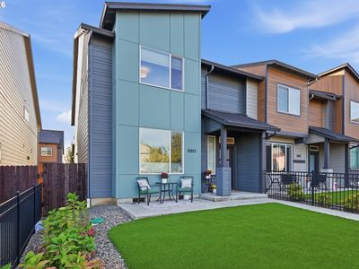10813 NE 119th Pl