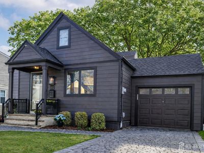 113 Spear St