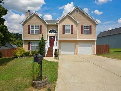 3355 Grove Park Ter NW