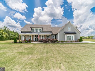 Property at 302 Savannah Dr, Mansfield, GA