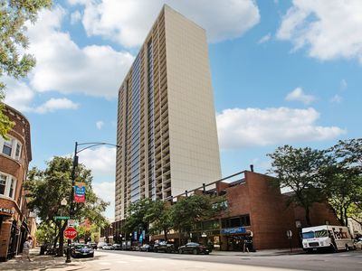 1636 N Wells St APT 2907