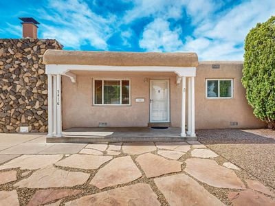 5416 El Encanto Pl NE