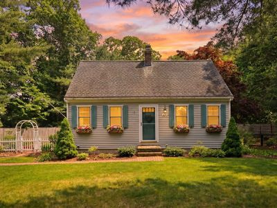 195 Knotty Pine Lane