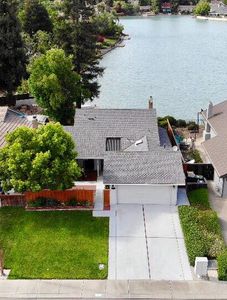 2641 Meadow Lake Dr