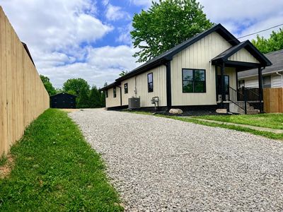114 Mathiott St