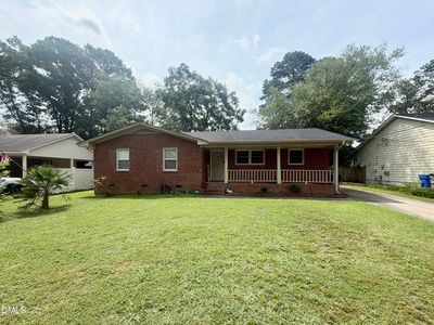 2611 Nottingham Rd NW