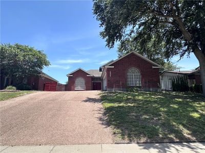 3906 McKinzie Rd