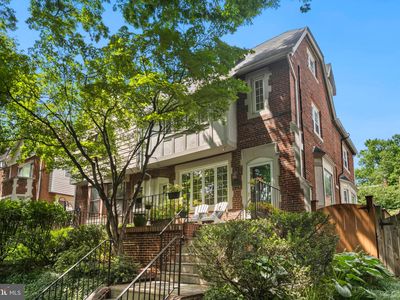 1501 Van Buren St NW