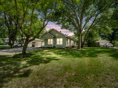 1312 Park Dr