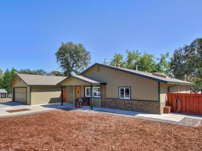 3840 Valle Vista Rd