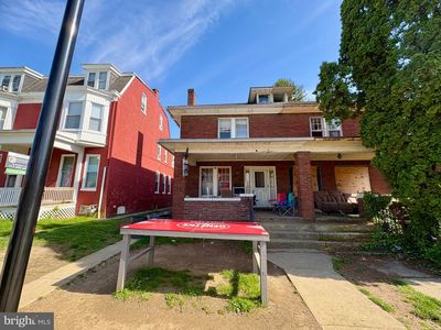 310 W Jackson St