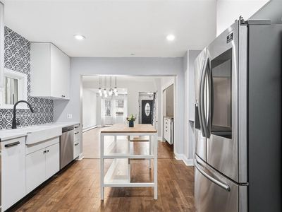 143 Lexington Ave