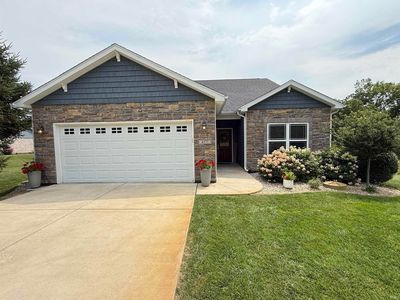 4571 E Jennings Loop