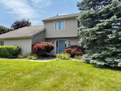 2132 Maple Creek Cir