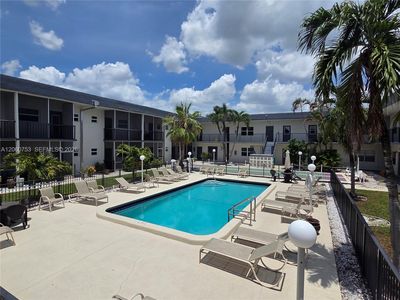 415 NE 2nd St APT 229