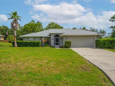 1821 E Littleton Ct