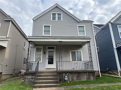320 Raymond St