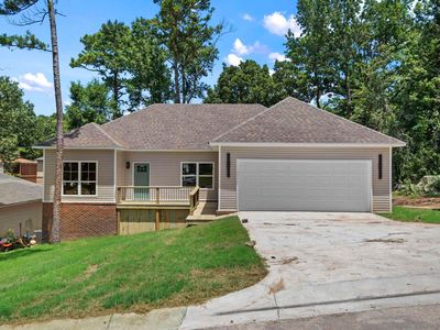 14 Lenora Ln