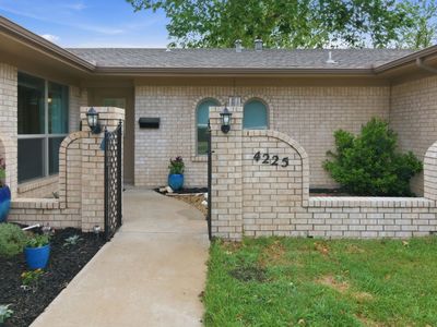 4225 Dawn Dr