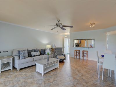 Property at 5730 Pelican Pointe Dr APT 1, Sebastian, FL