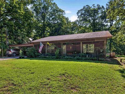 2736 Riverview Dr