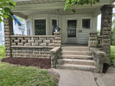 128 Hinman AVENUE