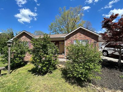 2209 Tuckaleechee Pike