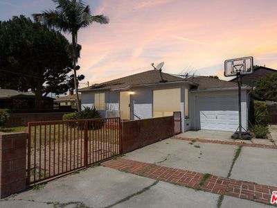 11257 Greenlawn Ave