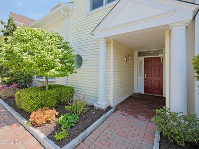 51 Forest Ave APT 98