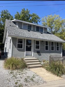 406 S Elm Ave
