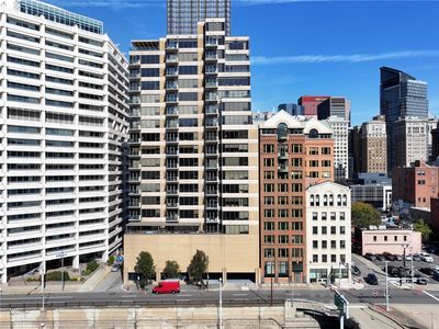 151 Fort Pitt Blvd APT 1402
