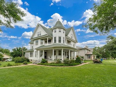 Property at 205 N Mulberry St, Eureka, KS