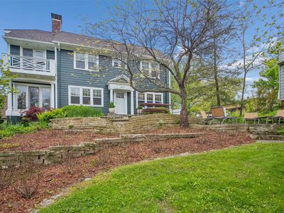 3300 Elmwood Dr