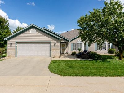 3711 Wine Way