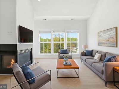 15620 Everglade Ln APT 401