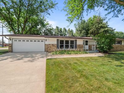 216 Linder Ln