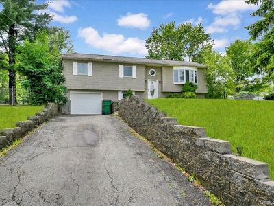 5 Rowell Lane