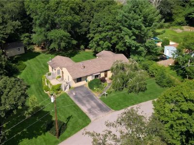 17 Crest Dr