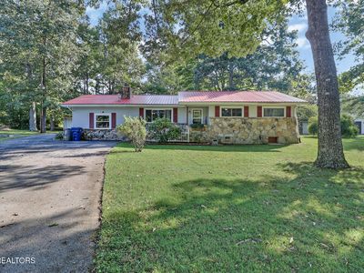 681 Highland Dr