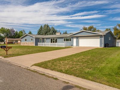 1518 Meadowlark Dr