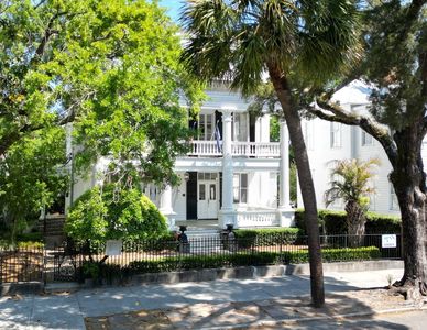 180 Broad St APT E