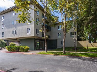 928 Peninsula Ave APT 303