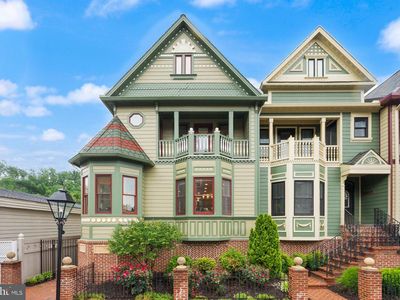 231 Mill St