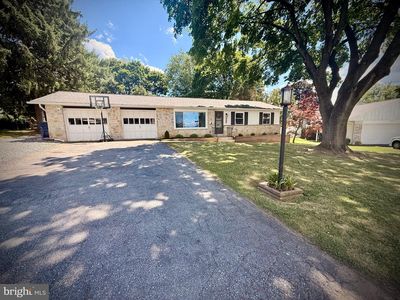 3124 Linda Ln