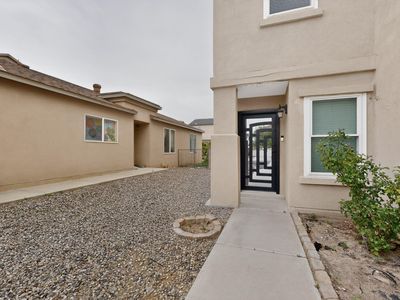 8805 Sawgrass Pl NW