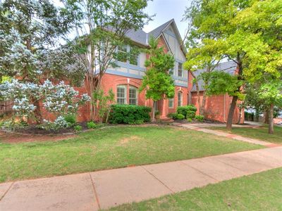 2917 Kingwood Dr